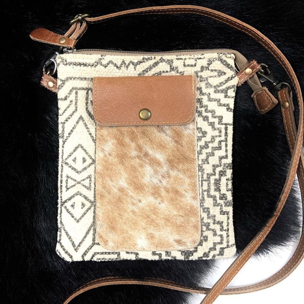 New✨ MYRA BAG Canvass & Leather Crossbody Bag